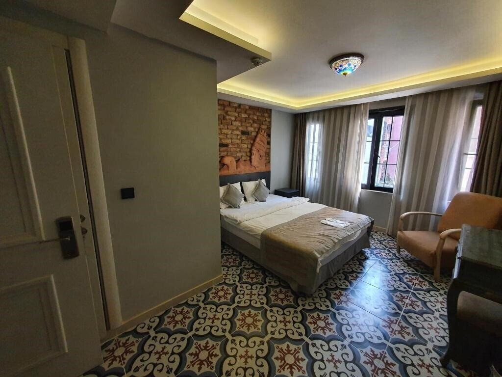 Вид A Plus Residence 3*