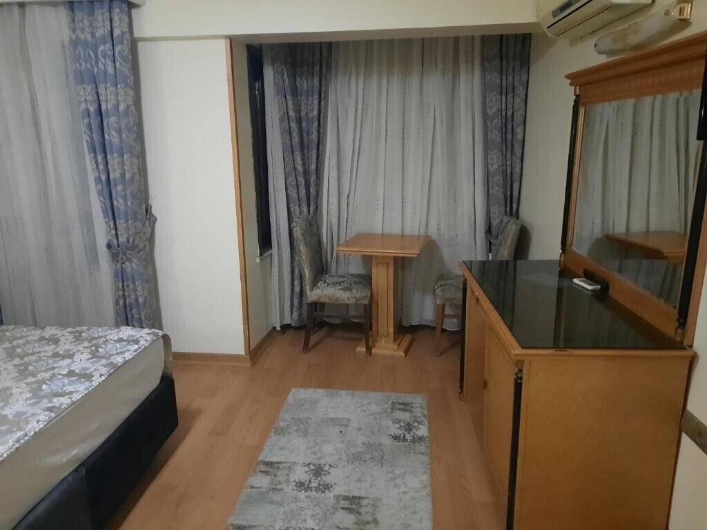 Панорама Grand Hisar Hotel 3*