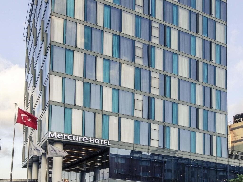 Территория Mercure Istanbul Umraniye 5*