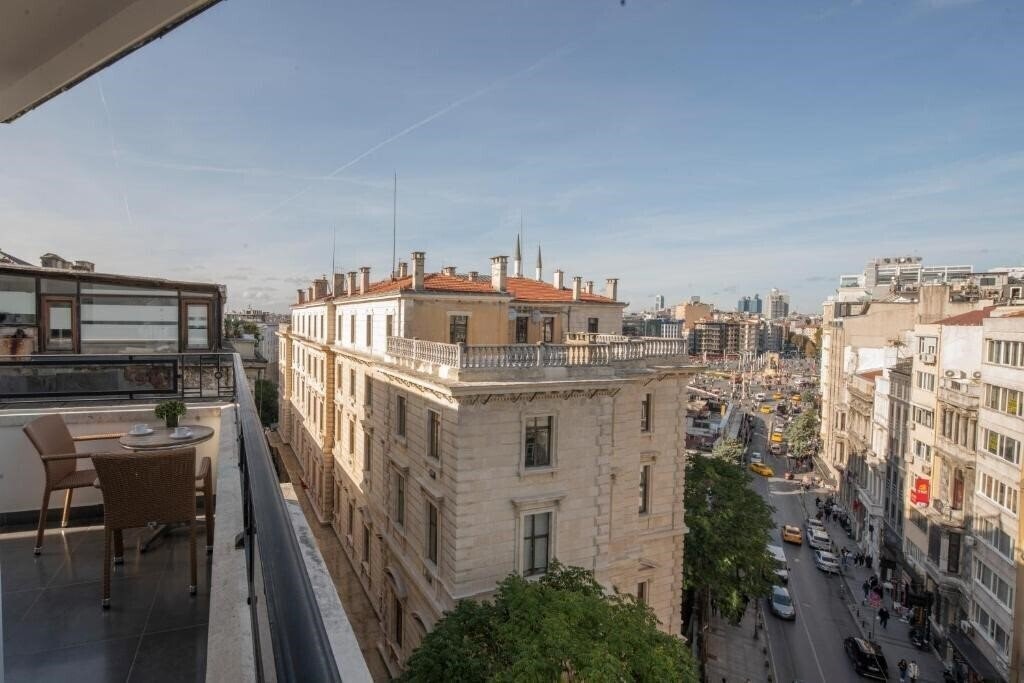 Готель Akka Lush Hotel Taksim 4*