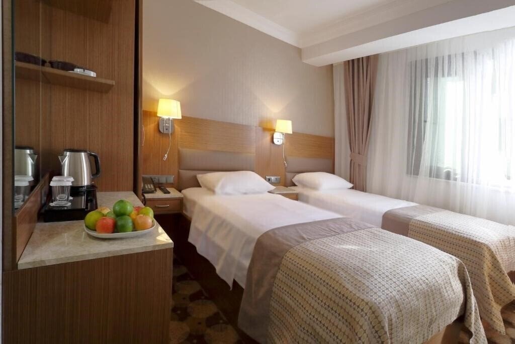 Территория NL Amsterdam Hotel 3*