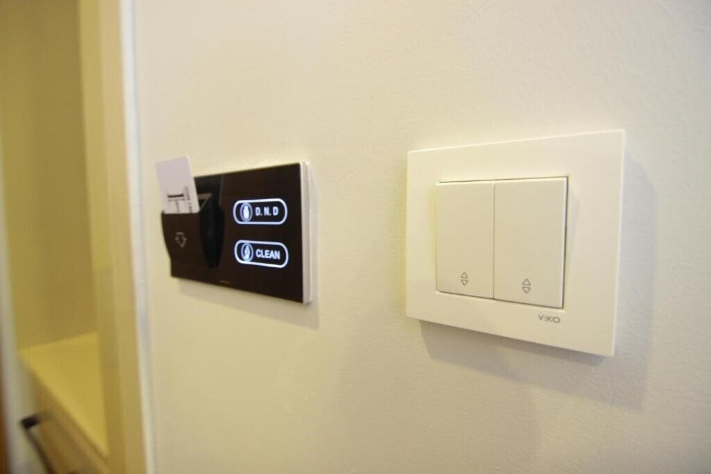 Апартаменти Hira Hotel 3*