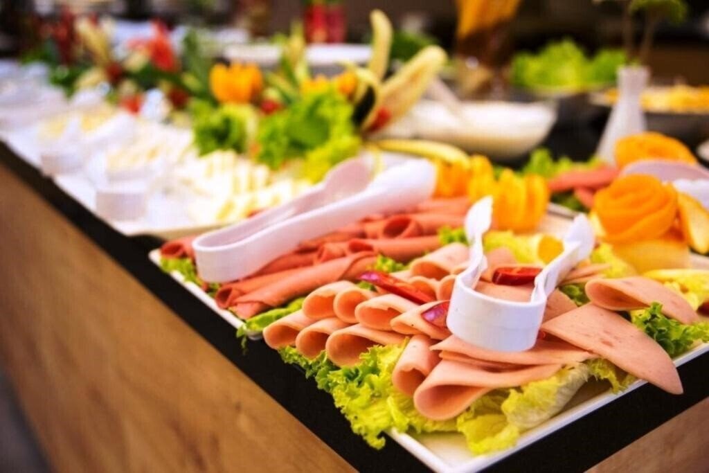 Панорама Hira Hotel 3*