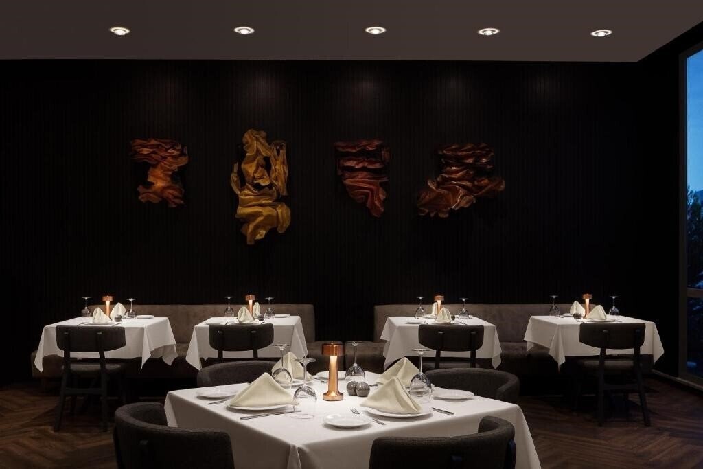 Апартаменти Delta Hotels by Marriott Istanbul Kagithane (ex. Delta Hotels by Marriott Istanbul Vadi, Delta Hotels by Marriott Istanbul Halic) 5*