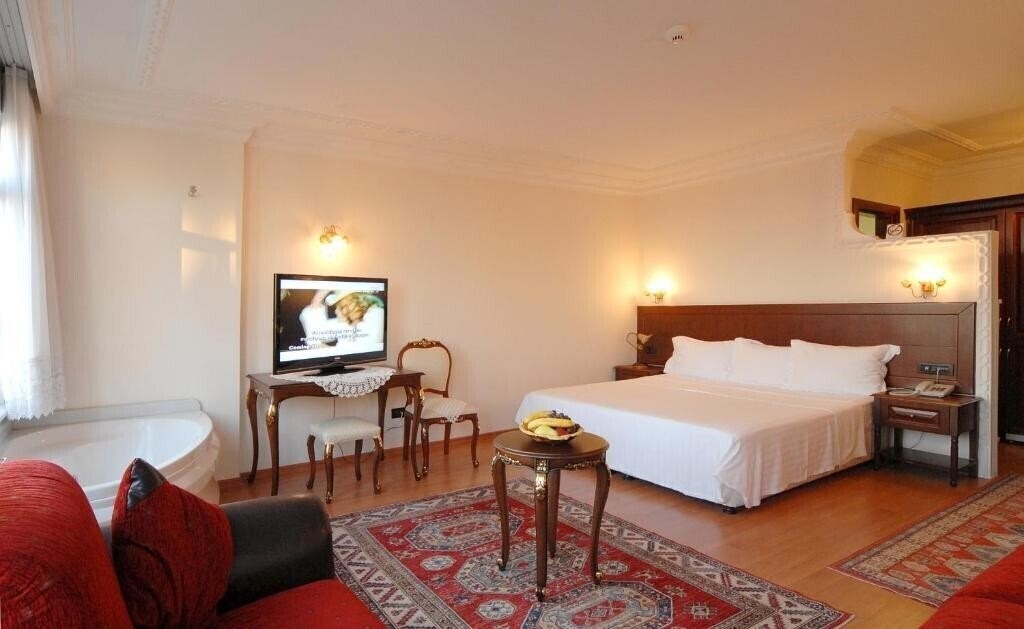 Панорама Ada Hotel Istanbul 3*