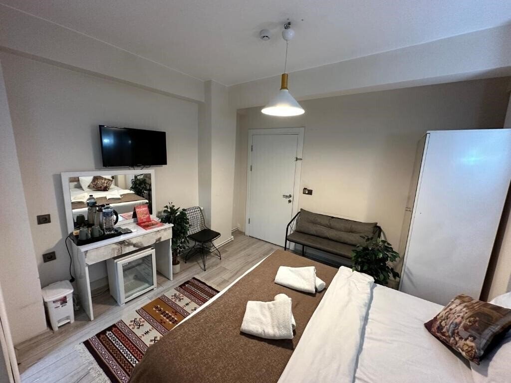 Апартаменты Galapera Hotel (ex. Gala Pera Hotel, Galapera Hotel Boutique) 2*