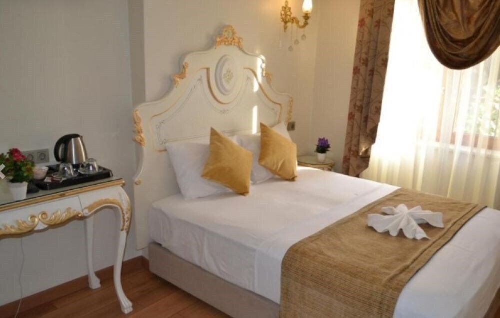 Апартаменты Galatower Hotel (ex. The Galataport Hotel) 3*