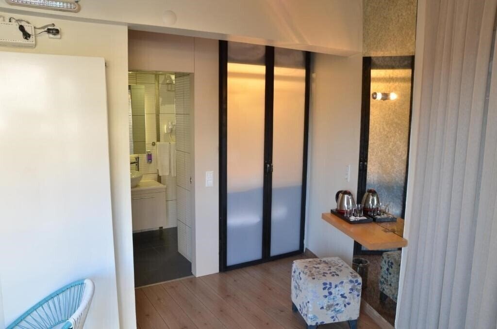 Апартаменты Miller Hotel 3*