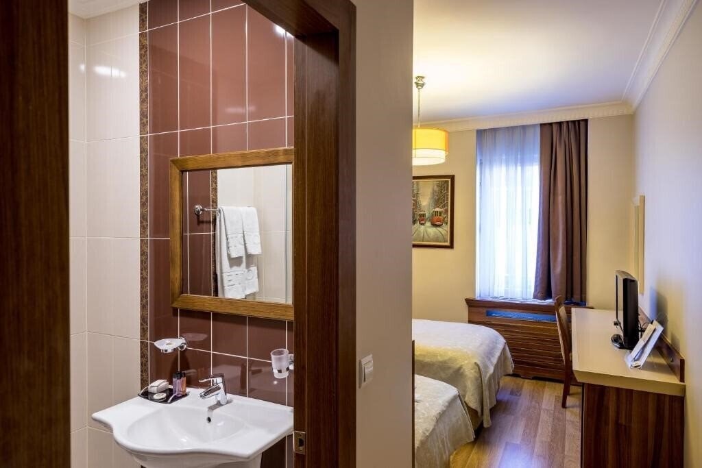 Фотография My Rose Hotel 3*