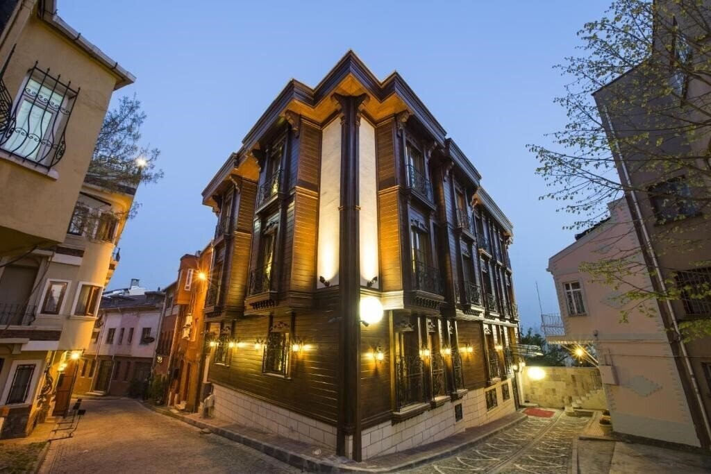 Отель Sea Mansion Suites 5*