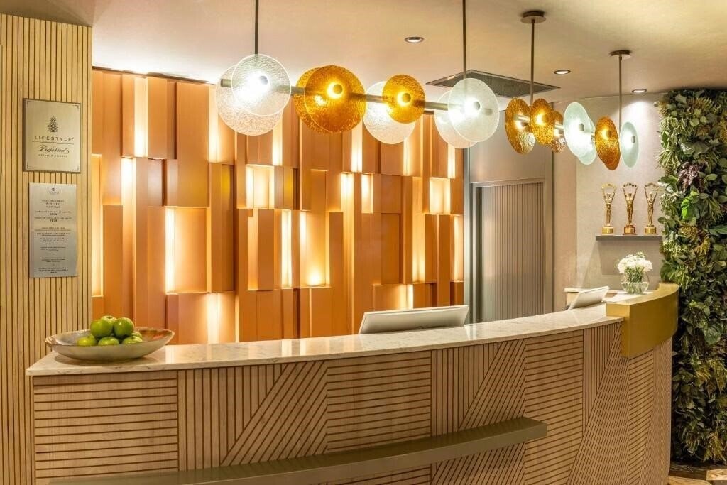 Территория Opera Hotel Bosphorus - Preferred Hotels & Resorts 4*