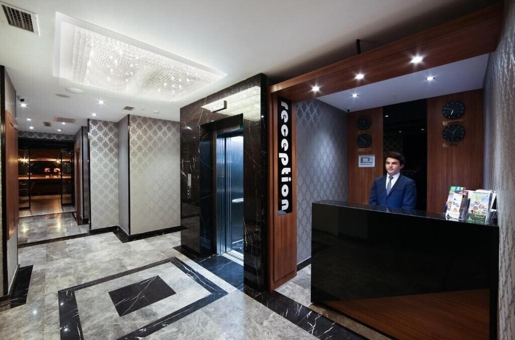 Панорама Pell Palace Hotel & SPA 3*