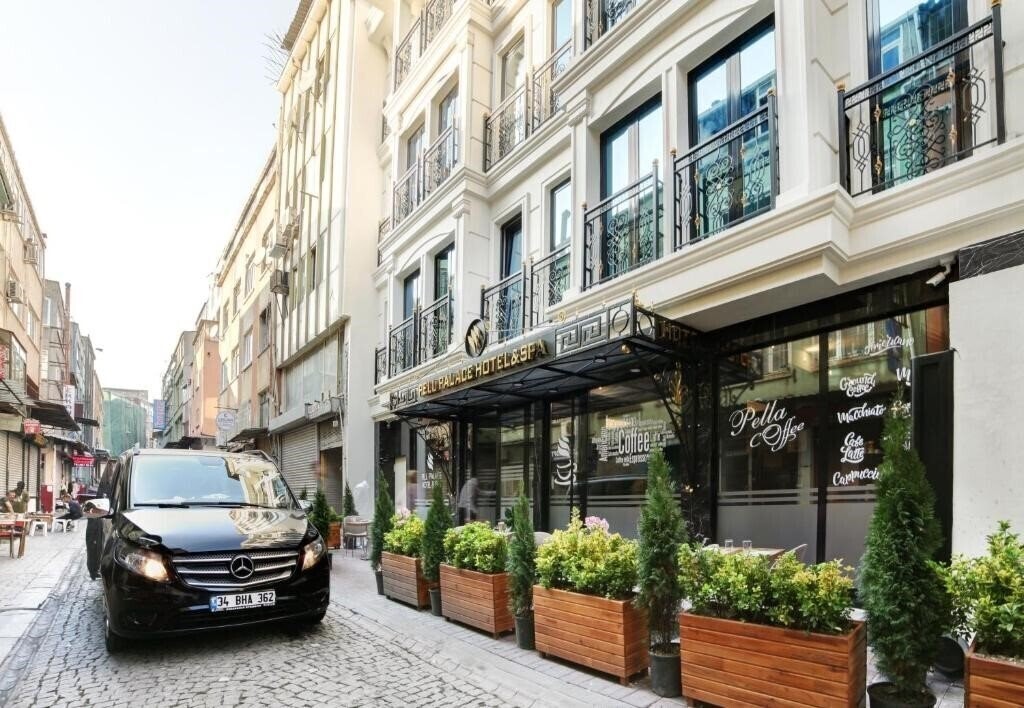 Картинка Pell Palace Hotel & SPA 3*