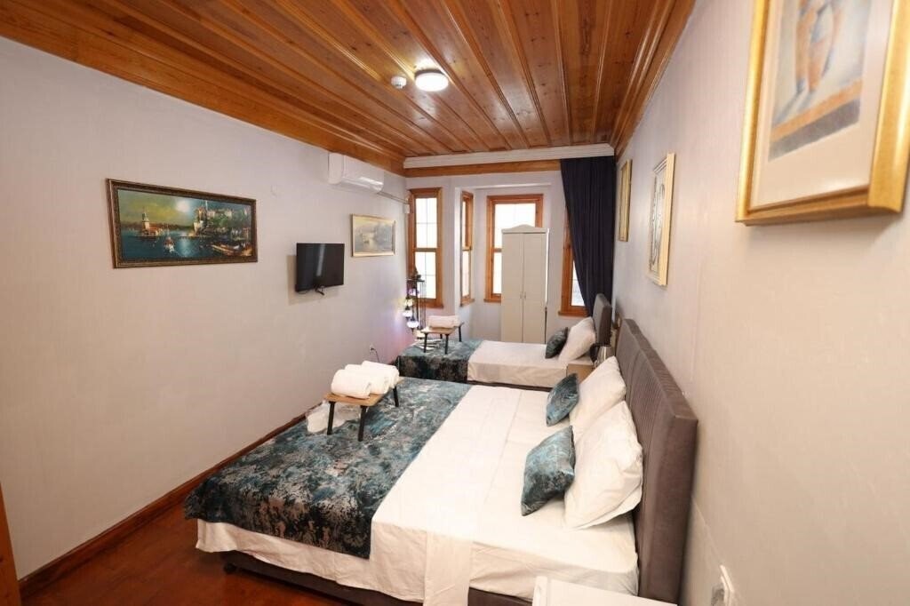 Територія The Trip istanbul Hotel (ex. Lika 2) 3*