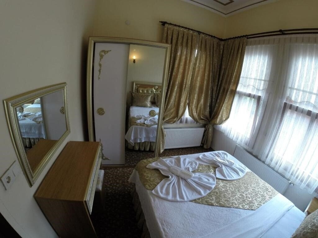 Вид Blue Eye Suites 3*