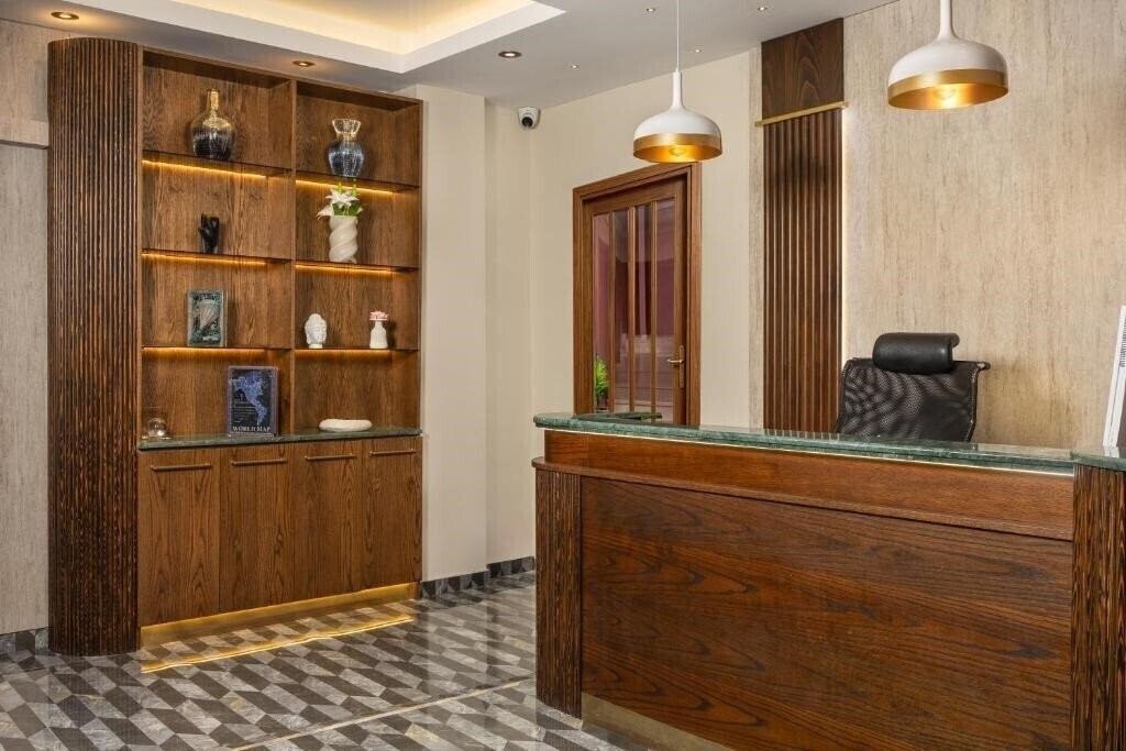 Панорама Peradise Hotel 3*