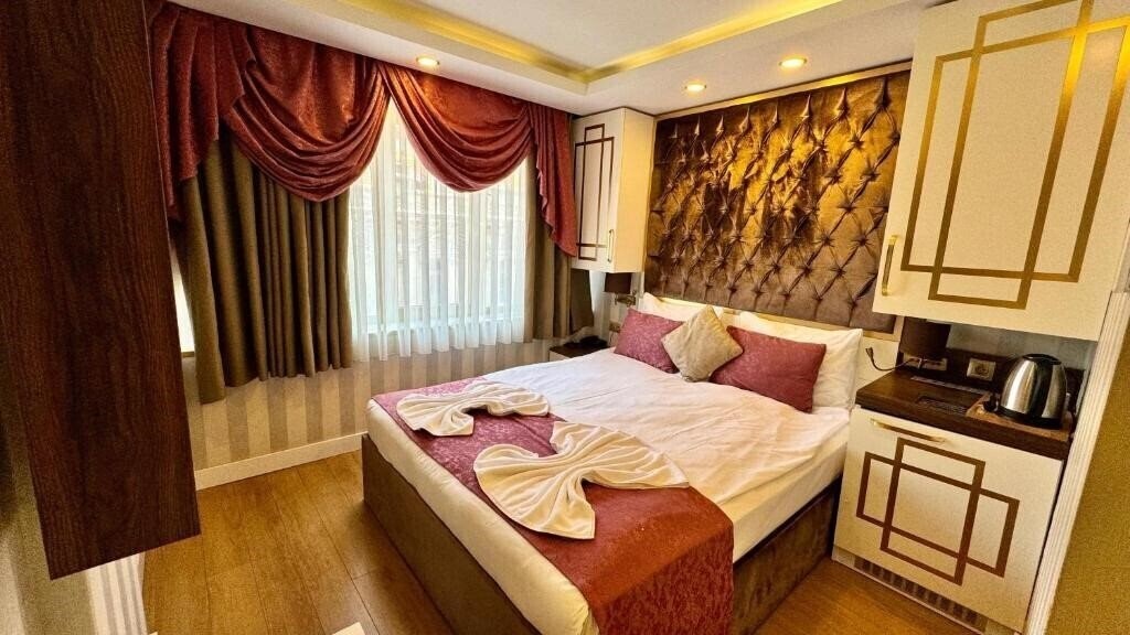 Панорама Burj Al Istanbul 3*