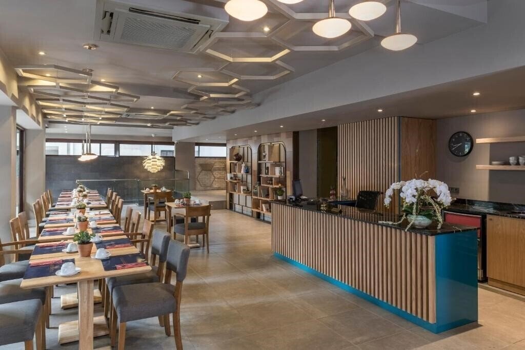 Территория Upsuites Hotel (ex. L'onde Business Suites) 4*