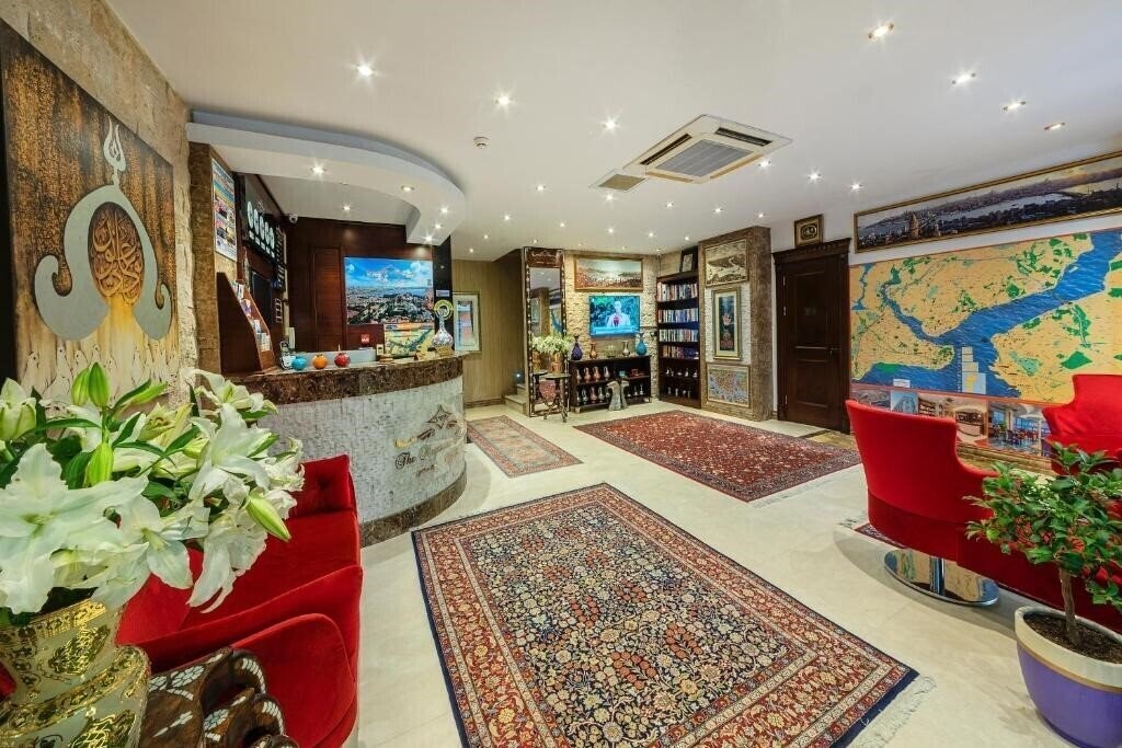 Панорама The Magnaura Palace Hotel 4*