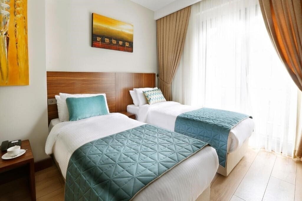 Картинка The White Orient Hotel 4*