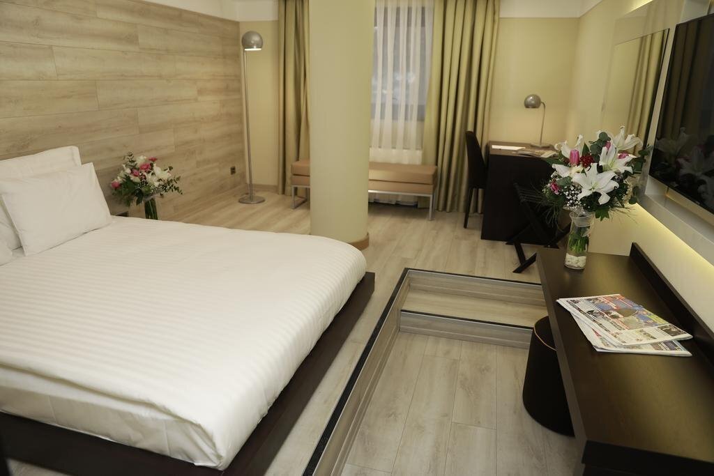 Апартаменты Milord Hotel 4*