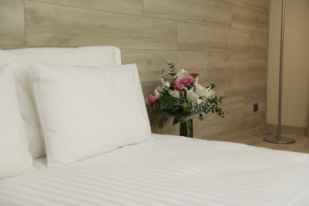 Панорама Milord Hotel 4*