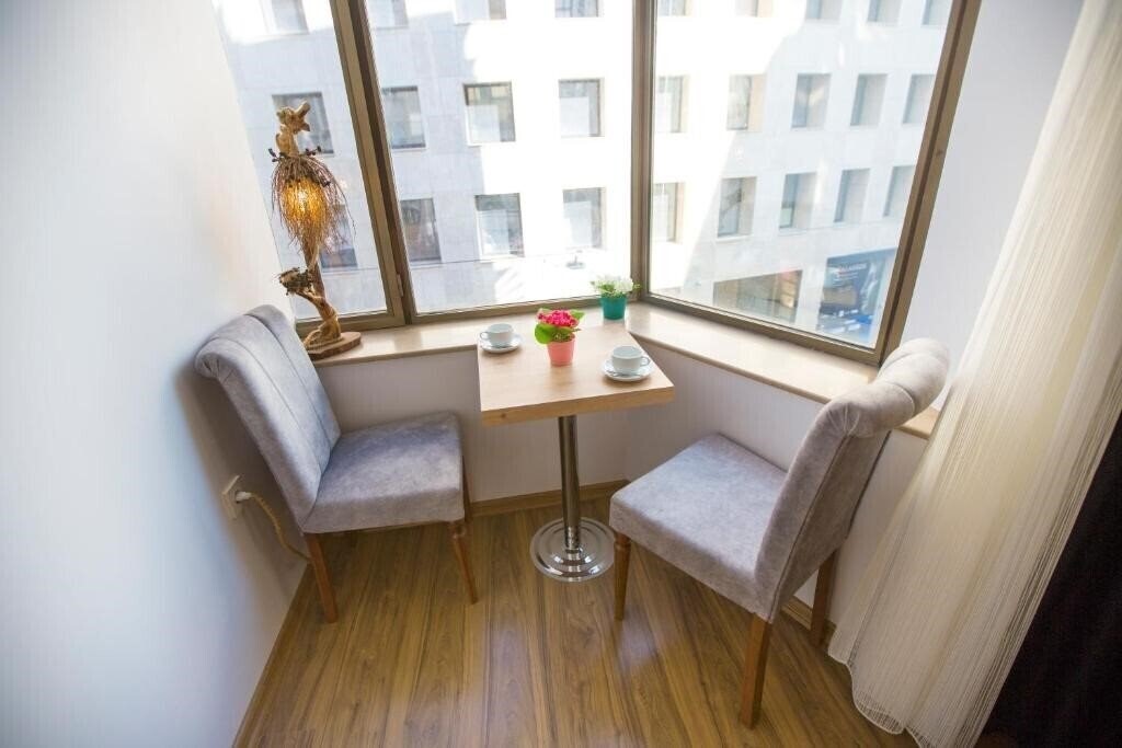 Апартаменты Golden Street Hotel 3*