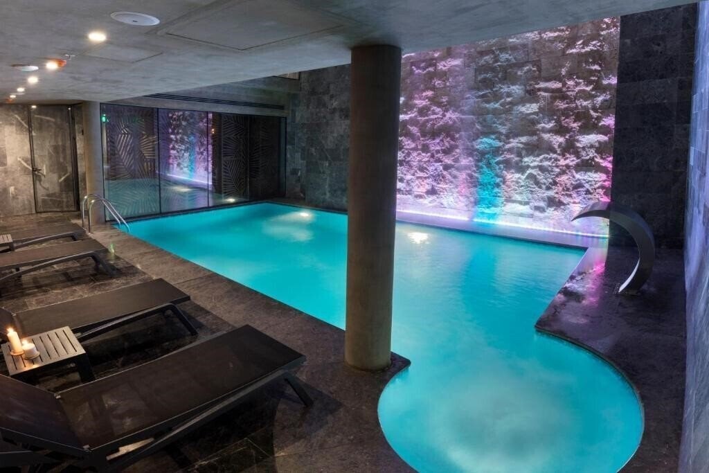 Территория Endless Art Hotel (ex. Endless Art Taksim) 3*