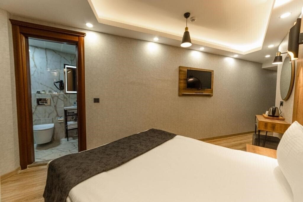 Вид World Heritage Center Hotel (ex. Esra Sultan Petrol Hotel) 3*