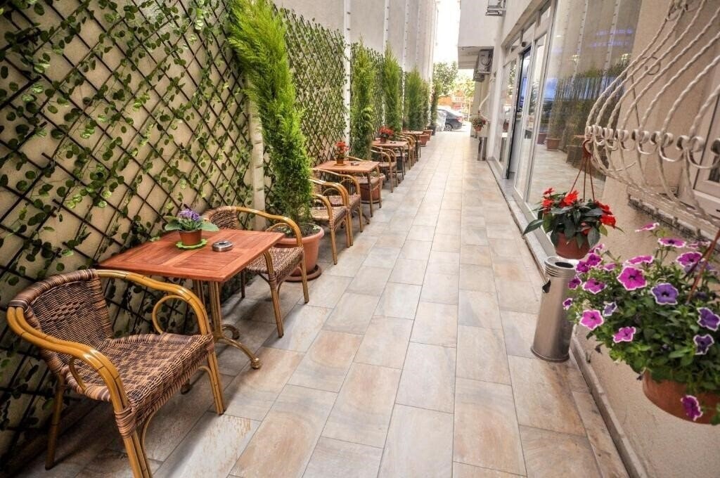 Зображення White Palace Hotel 3*