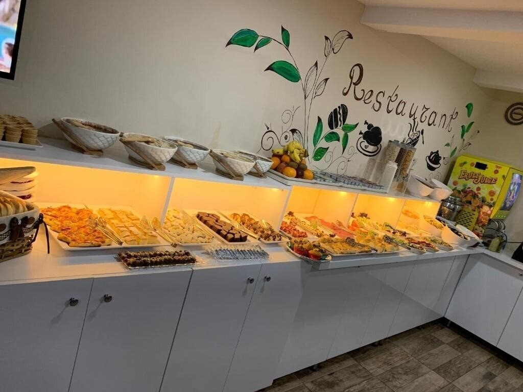 Территория Vander Valk Hotel Istanbul 2*