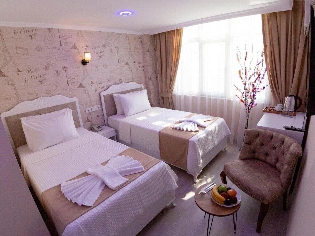 Панорама Vander Valk Hotel Istanbul 2*