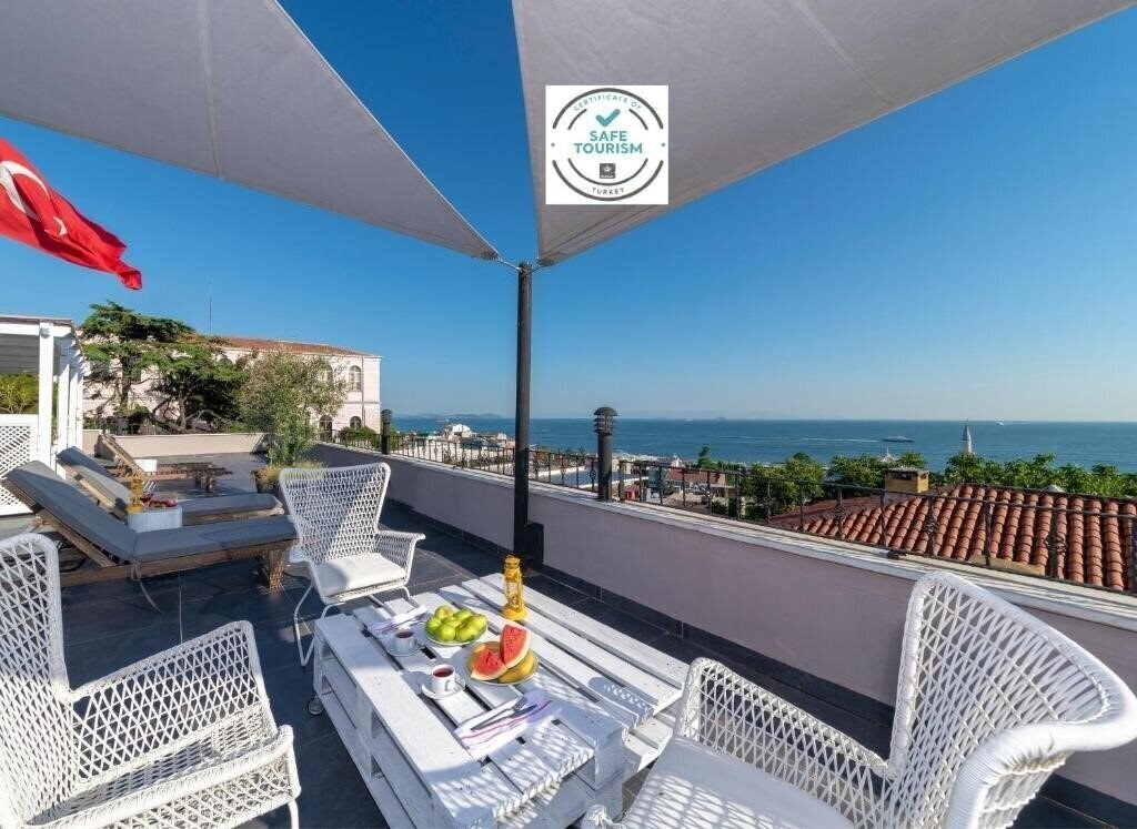 Готель Rumours Inn 2*