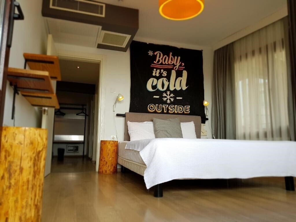 Апартаменти Rumours Inn 2*