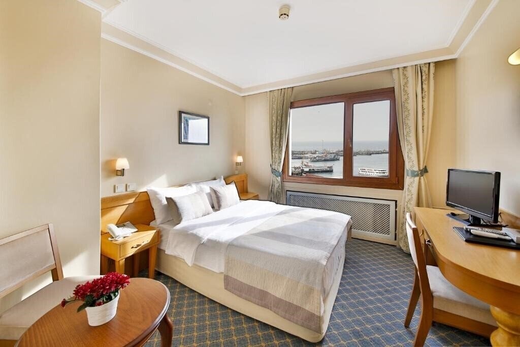 Территория Sidonya Hotel (ex. Sidonya Hotel Istanbul Kadikoy, Istanbul Kadikoy) 3*