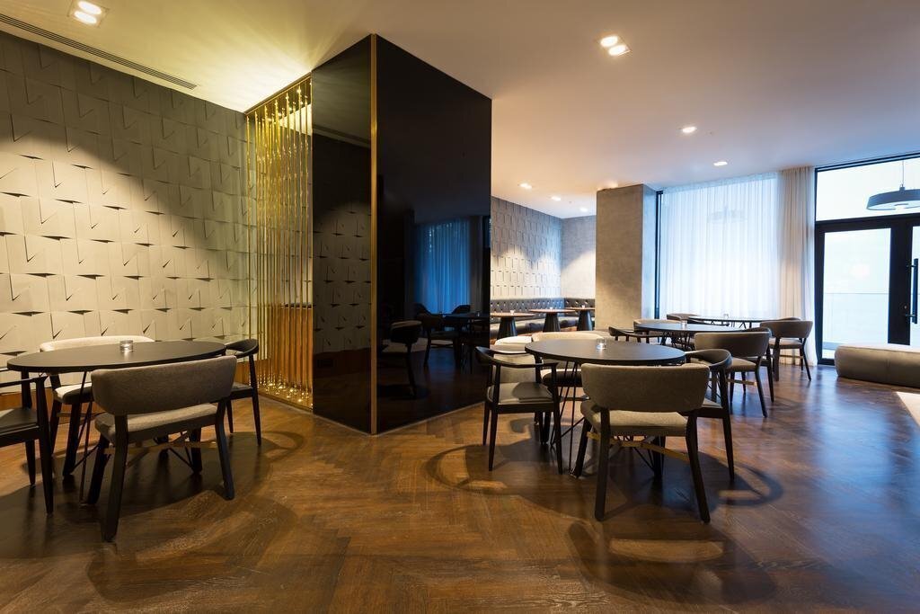 Территория The House Hotel Bomonti 4*