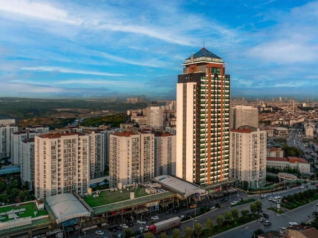 Готель Radisson Residences Avrupa Tem Istanbul 5*