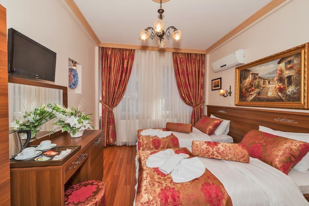 Территория Lamp Hotel (ex. Turgut Hotel) 3*