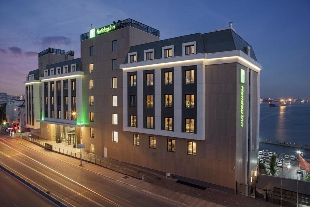 Територія Holiday Inn Istanbul Tuzla Bay 4*
