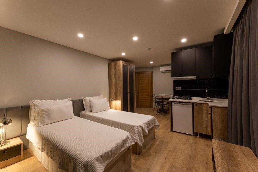 Отель Long Stay Istanbul 4*