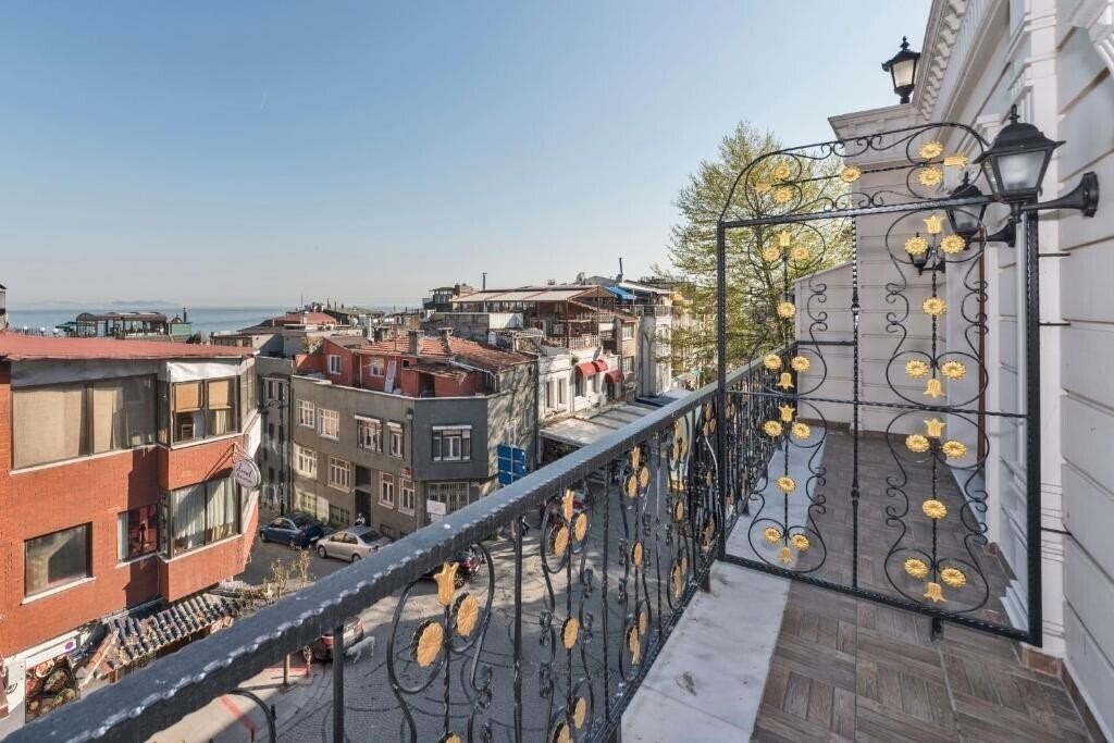 Изображение Magnaura House Hotel 3*