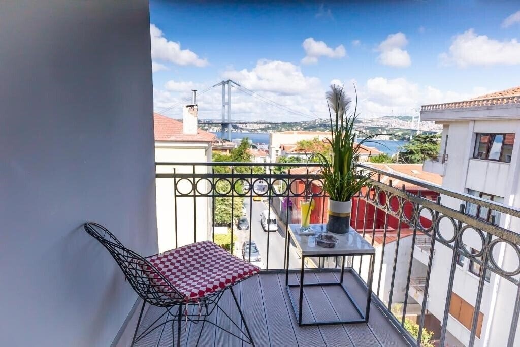 Отель Malta Bosphorus Hotel 3*