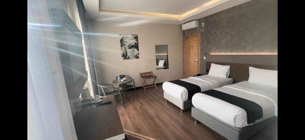 Картинка Niconya Port Suites & Hotel 3*