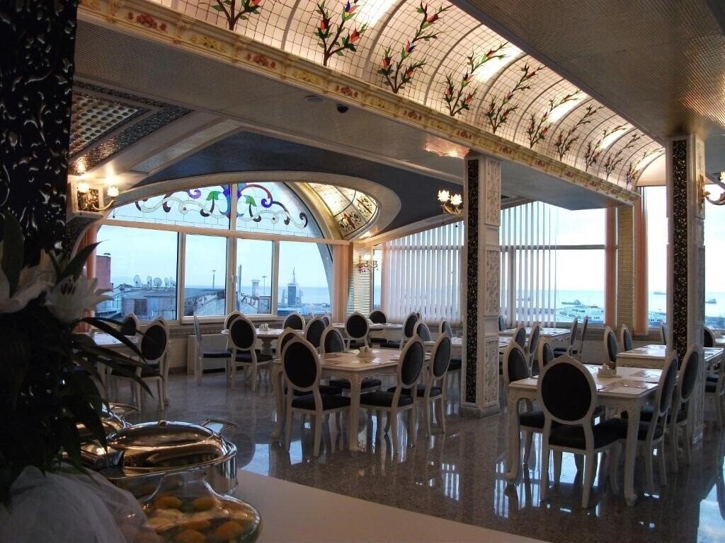 Територія Marmaray Hotel 4*