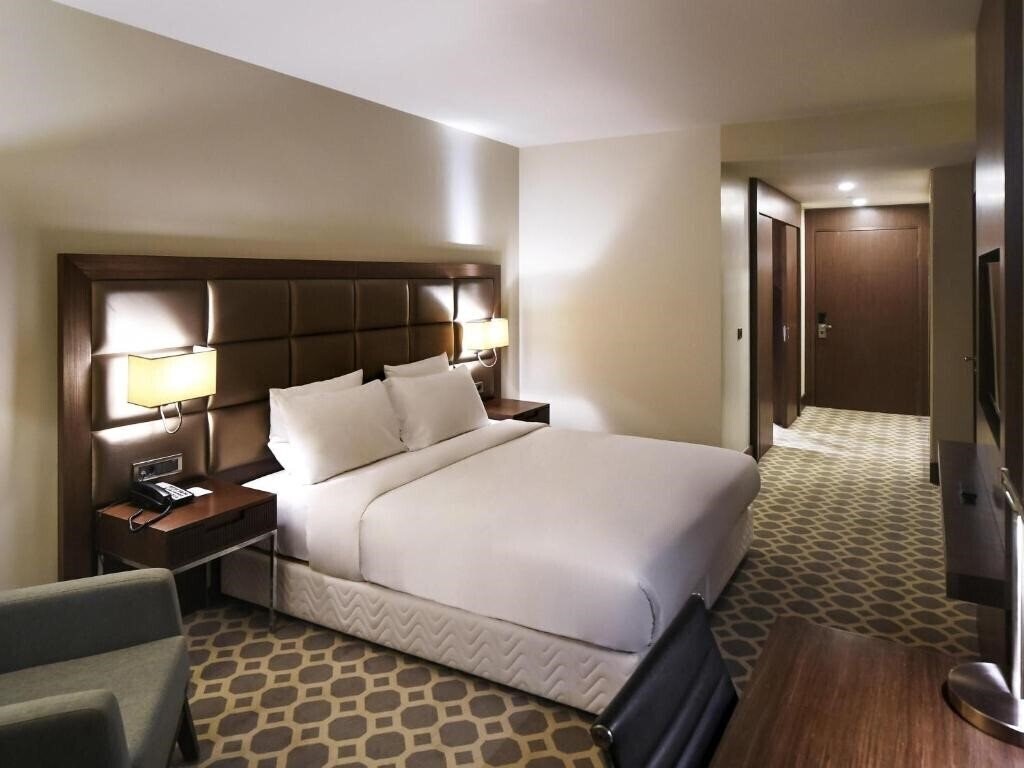 Апартаменты Mercure Istanbul West & Convention Center 5*