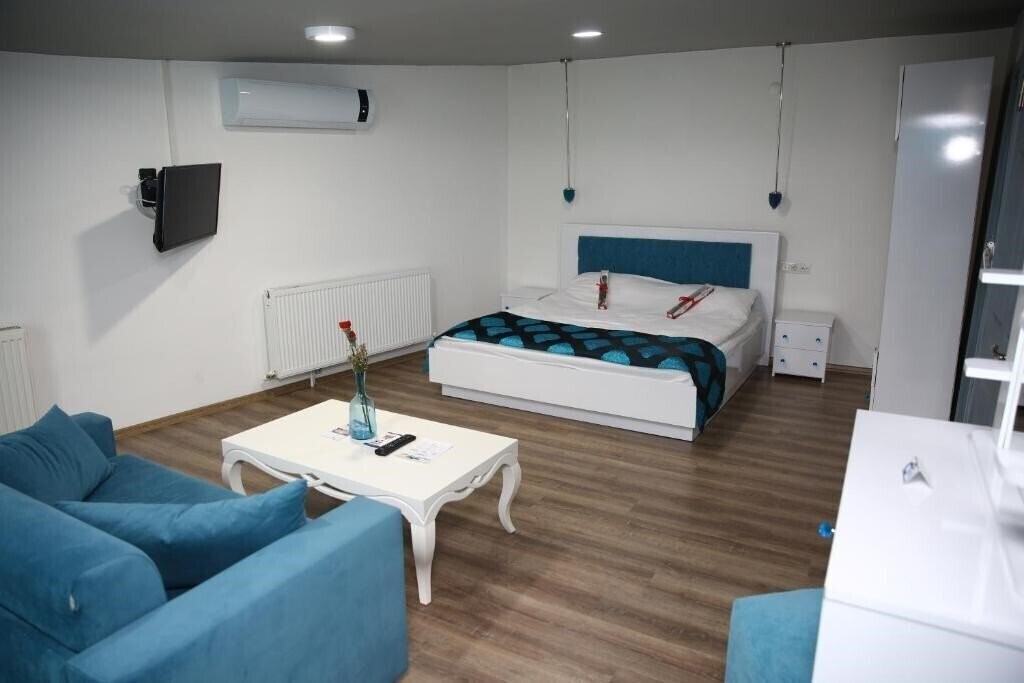 Панорама Minel Hotel 3*