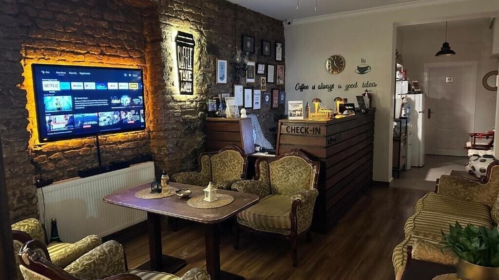 Отель New Pera Hotel 3*