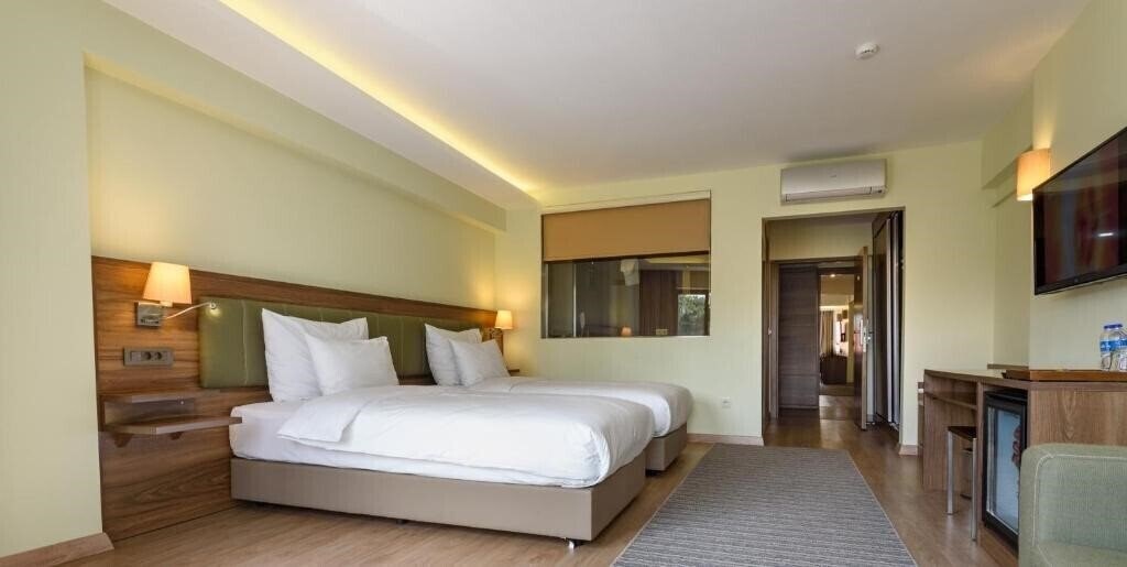 Панорама Numi Hotel 5*