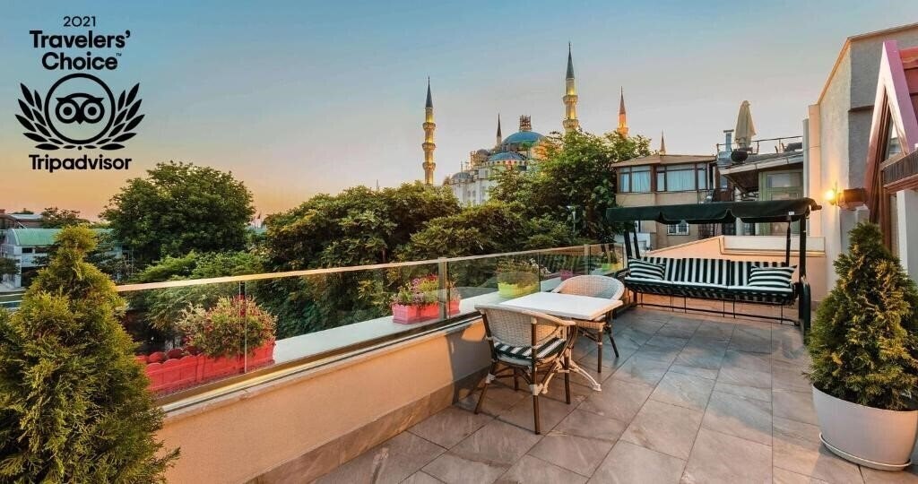 Отель Obelisk Hotel & Suites 3*