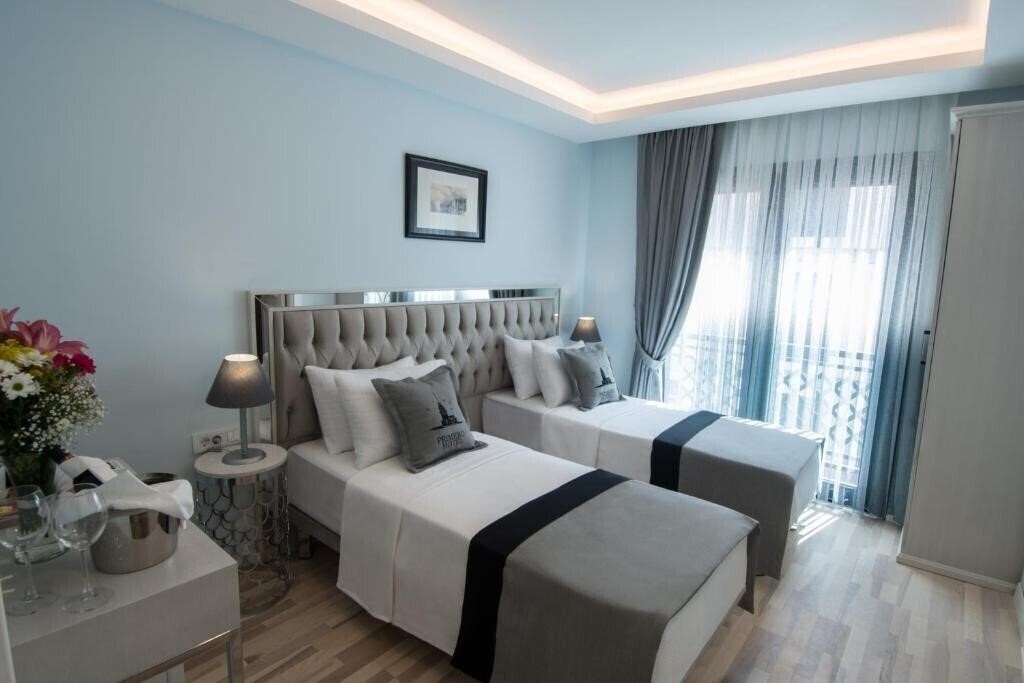 Панорама Primero Hotel 3*